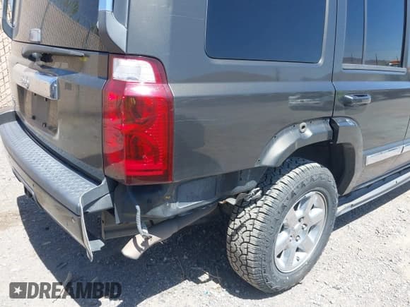 ✅ 2006 Jeep Commander Limited • VIN: 1J8HG58N56C288707 • Lot: 42366711. Listed on IAAI with 132,306 mi. Free auction sales archive from the USA and detailed vehicle history report at DreamBid. Image 6.