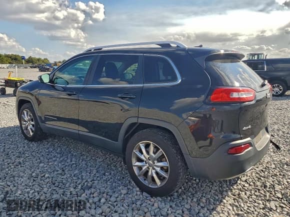 ✅ 2015 Jeep Cherokee Limited • VIN: 1C4PJMDB8FW757359 • Lot: 93353605. Listed on Copart with 104,457 mi. Free auction sales archive from the USA and detailed vehicle history report at DreamBid. Image 2.