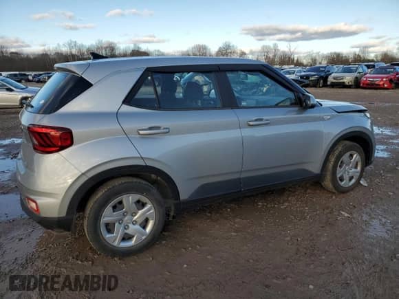 2020 Hyundai Venue SE с VIN KMHRB8A34LU033925, выставлен на аукционе Copart как лот 80279294 с пробегом 28 090 миль миль и Списание • Salvage title. История ставок и продаж доступна на DreamBid. Изображение 3.