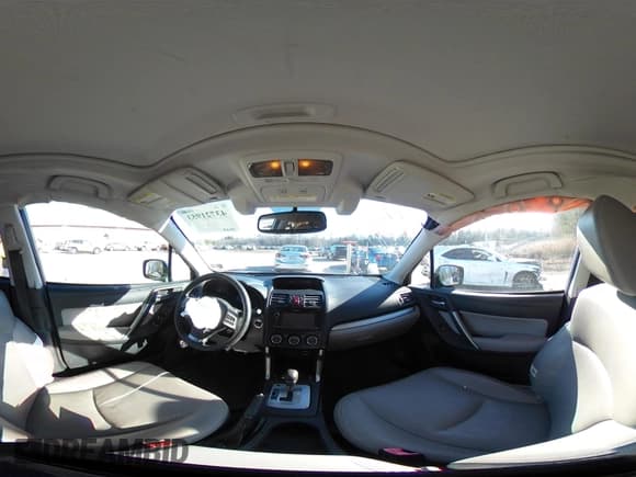 ✅ 2014 Subaru Forester Touring • VIN: JF2SJAPC2EH477339 • Lot: 43721953. Wystawiony na IAAI z przebiegiem 189 818 mil. Bezpłatny archiwum sprzedaży aukcyjnych z USA i szczegółowy raport historii pojazdu na DreamBid. Zdjęcie 18.