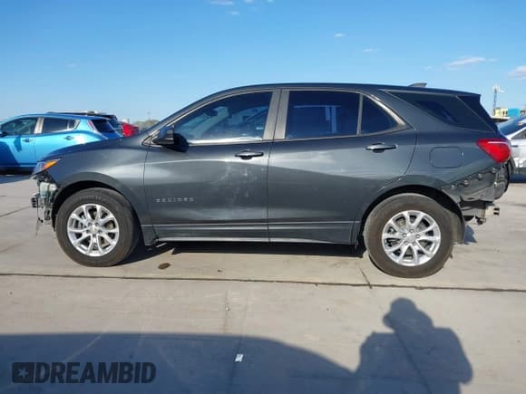 ✅ 2021 Chevrolet Equinox LS • VIN: 2GNAXHEV3M6105302 • Lot: 43431864. Wystawiony na IAAI z przebiegiem 127 426 mil. Bezpłatny archiwum sprzedaży aukcyjnych z USA i szczegółowy raport historii pojazdu na DreamBid. Zdjęcie 15.