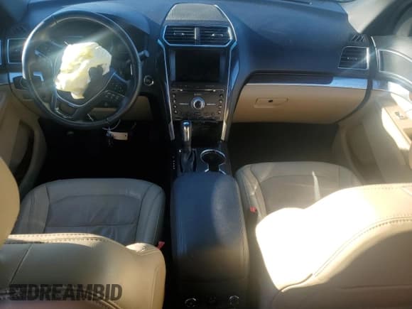 ✅ 2016 Ford Explorer Limited • VIN: 1FM5K8F84GGC79641 • Лот: 93543785. Опубликован ранее на Copart с пробегом Не указан. Бесплатный доступ к архиву аукционных продаж из США и подробный отчёт об истории автомобиля на DreamBid. Изображение 8.