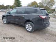✅ 2017 Chevrolet Traverse LS • VIN: 1GNKRFED8HJ292958 • Lot: 43543259. Wystawiony na IAAI z przebiegiem 157 378 mil. Bezpłatny archiwum sprzedaży aukcyjnych z USA i szczegółowy raport historii pojazdu na DreamBid. Zdjęcie 3.