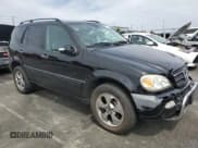 ✅ 2002 Mercedes-Benz M 320/430/500 • VIN: 4JGAB75E72A369071 • Lot: 70772745. Wystawiony na Copart z przebiegiem 98 225 mil. Bezpłatny archiwum sprzedaży aukcyjnych z USA i szczegółowy raport historii pojazdu na DreamBid. Zdjęcie 4.