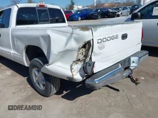 ✅ 1997 Dodge Dakota • VIN: 1B7GL23Y0VS158028 • Lot: 41761551. Wystawiony na IAAI z przebiegiem 75 468 mil. Bezpłatny archiwum sprzedaży aukcyjnych z USA i szczegółowy raport historii pojazdu na DreamBid. Zdjęcie 6.