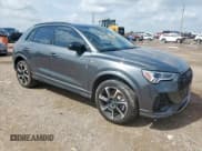 ✅ 2025 Audi Q3 S line Premium Plus • VIN: WA1EECF36S1008847 • Lot: 60372235. Wystawiony na Copart z przebiegiem 5 054 mil. Bezpłatny archiwum sprzedaży aukcyjnych z USA i szczegółowy raport historii pojazdu na DreamBid. Zdjęcie 4.