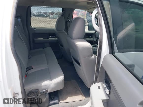 ✅ 2008 Ford F-150 XLT • VIN: 1FTPW12V28FB41463 • Lot: 42457857. Wystawiony na IAAI z przebiegiem 97 798 mil. Bezpłatny archiwum sprzedaży aukcyjnych z USA i szczegółowy raport historii pojazdu na DreamBid. Zdjęcie 8.