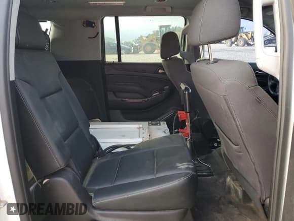 ✅ 2020 Chevrolet Suburban Commercial • VIN: 1GNSKKEC7LR192851 • Lot: 64365514. Wystawiony na Copart z przebiegiem Nie podano. Bezpłatny archiwum sprzedaży aukcyjnych z USA i szczegółowy raport historii pojazdu na DreamBid. Zdjęcie 11.