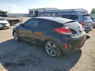 ✅ 2013 Hyundai Veloster w/Gray Int • VIN: KMHTC6AD2DU093803 • Lot: 55479614. Wystawiony na Copart z przebiegiem 150 442 mil. Bezpłatny archiwum sprzedaży aukcyjnych z USA i szczegółowy raport historii pojazdu na DreamBid. Zdjęcie 2.