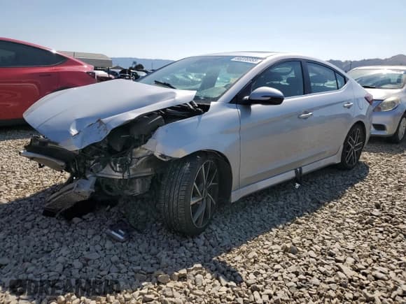 ✅ 2019 Hyundai Elantra Sport • VIN: KMHD04LB1KU819824 • Lot: 80226955. Listed on Copart with 87,970 mi. Free auction sales archive from the USA and detailed vehicle history report at DreamBid. Image 1.