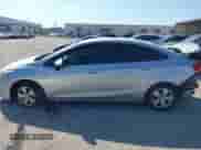 ✅ 2016 Chevrolet Cruze LS • VIN: 1G1BC5SM0G7318871 • Lot: 43308741. Wystawiony na IAAI z przebiegiem 103 888 mil mil. Skorzystaj z bezpłatnego archiwum sprzedaży aukcyjnych z USA i zobacz szczegółowy raport historii pojazdu na DreamBid. Zdjęcie 14.