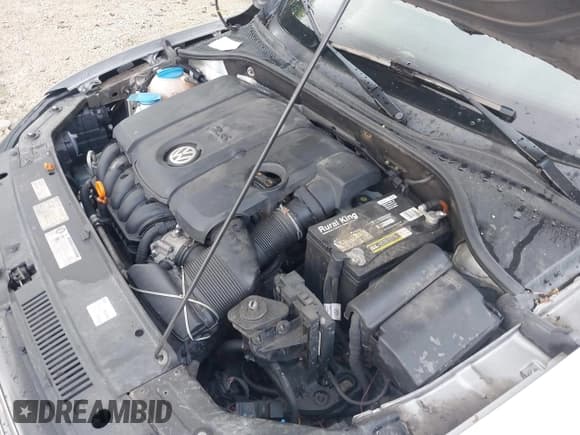 ✅ 2012 Volkswagen Passat SE • VIN: 1VWBP7A38CC104743 • Лот: 42611885. Опубликован ранее на IAAI с пробегом 186 485 миль. Бесплатный доступ к архиву аукционных продаж из США и подробный отчёт об истории автомобиля на DreamBid. Изображение 10.