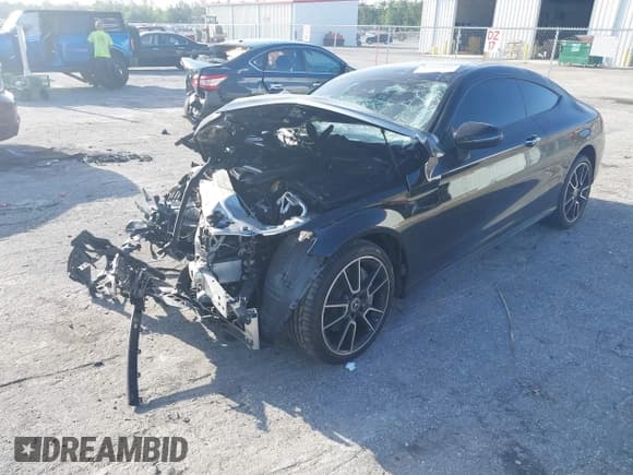 ✅ 2023 Mercedes-Benz C 300 • VIN: W1KWJ8DB9PG118797 • Lot: 42484011. Wystawiony na IAAI z przebiegiem 20 367 mil. Bezpłatny archiwum sprzedaży aukcyjnych z USA i szczegółowy raport historii pojazdu na DreamBid. Zdjęcie 6.