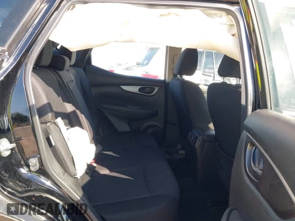 ✅ 2020 Nissan Rogue S • VIN: JN1BJ1CV9LW550790 • Lot: 43392250. Wystawiony na IAAI z przebiegiem 40 805 mil. Bezpłatny archiwum sprzedaży aukcyjnych z USA i szczegółowy raport historii pojazdu na DreamBid. Zdjęcie 8.