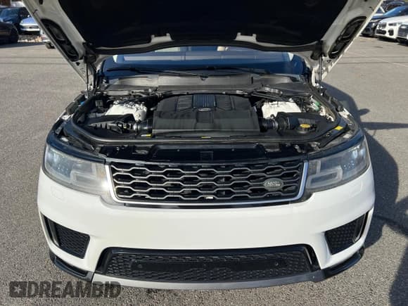 ✅ 2018 Land Rover Range Rover Sport HSE • VIN: SALWR2RV8JA187079 • Лот: 90732365. Опубликован ранее на Copart с пробегом 148 570 миль. Бесплатный доступ к архиву аукционных продаж из США и подробный отчёт об истории автомобиля на DreamBid. Изображение 8.