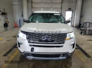 ✅ 2019 Ford Explorer Platinum • VIN: 1FM5K8HT4KGA74766 • Lot: 84027855. Listed on Copart with 98,656 mi. Free auction sales archive from the USA and detailed vehicle history report at DreamBid. Image 5.