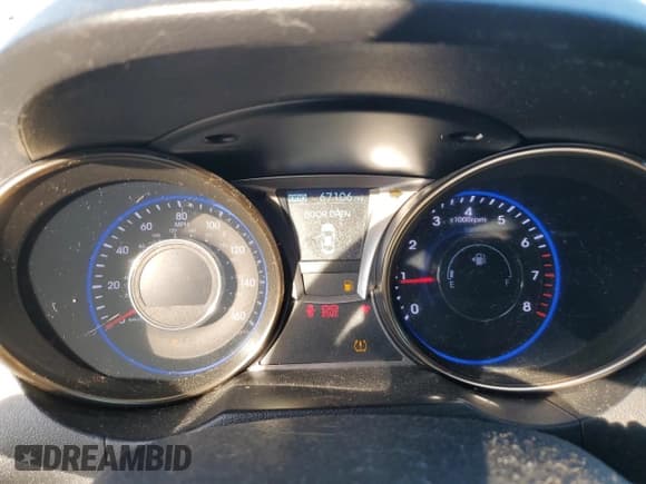 ✅ 2013 Hyundai Genesis Coupe R-Spec • VIN: KMHHT6KD0DU089639 • Lot: 46322535. Wystawiony na Copart z przebiegiem 67 106 mil. Bezpłatny archiwum sprzedaży aukcyjnych z USA i szczegółowy raport historii pojazdu na DreamBid. Zdjęcie 9.