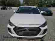 2017 Hyundai Elantra Sport с VIN KMHD04LBXHU317094, выставлен на аукционе Copart как лот 82042615 с пробегом 80 000 миль миль и Списание • Salvage title. История ставок и продаж доступна на DreamBid. Изображение 5.