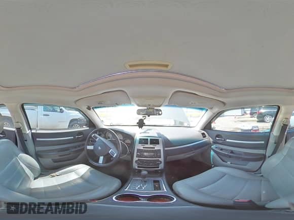 ✅ 2008 Dodge Charger R/T • VIN: 2B3KA53H98H107142 • Лот: 66237384. Размещён на Copart с пробегом 184 768 миль миль. Получите бесплатный доступ к архиву аукционных продаж из США и посмотрите подробный отчёт об истории автомобиля на DreamBid. Изображение 13.