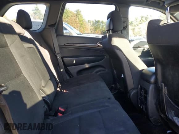 ✅ 2014 Jeep Grand Cherokee Laredo • VIN: 1C4RJFAG2EC132024 • Лот: 93598895. Опубликован ранее на Copart с пробегом 145 875 миль. Бесплатный доступ к архиву аукционных продаж из США и подробный отчёт об истории автомобиля на DreamBid. Изображение 11.