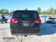 ✅ 2020 Chrysler Pacifica Limited • VIN: 2C4RC1GG0LR109673 • Лот: 43600805. Опубликован ранее на IAAI с пробегом 57 384 миль. Бесплатный доступ к архиву аукционных продаж из США и подробный отчёт об истории автомобиля на DreamBid. Изображение 17.