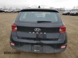 ✅ 2021 Hyundai Venue SEL • VIN: KMHRC8A3XMU067625 • Lot: 80303274. Wystawiony na Copart z przebiegiem 82 922 mil. Bezpłatny archiwum sprzedaży aukcyjnych z USA i szczegółowy raport historii pojazdu na DreamBid. Zdjęcie 6.