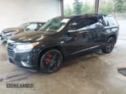 ✅ 2018 Chevrolet Traverse Premier • VIN: 1GNEVJKW2JJ273698 • Lot: 43540994. Wystawiony na IAAI z przebiegiem 104 989 mil. Bezpłatny archiwum sprzedaży aukcyjnych z USA i szczegółowy raport historii pojazdu na DreamBid. Zdjęcie 17.
