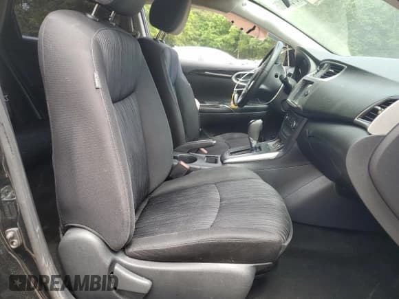 ✅ 2017 Nissan Sentra S • VIN: 3N1AB7AP9HY298684 • Lot: 57282405. Listed on Copart with 253,118 mi. Free auction sales archive from the USA and detailed vehicle history report at DreamBid. Image 7.