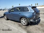 ✅ 2023 Volvo XC90 Core • VIN: YV4L12PV6P1913094 • Лот: 84982355. Опубликован ранее на Copart с пробегом 24 396 миль. Бесплатный доступ к архиву аукционных продаж из США и подробный отчёт об истории автомобиля на DreamBid. Изображение 2.