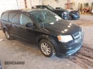 ✅ 2015 Dodge Grand Caravan SXT • VIN: 2C4RDGCG1FR512698 • Lot: 43391933. Wystawiony na IAAI z przebiegiem 142 172 mil. Bezpłatny archiwum sprzedaży aukcyjnych z USA i szczegółowy raport historii pojazdu na DreamBid. Zdjęcie 1.
