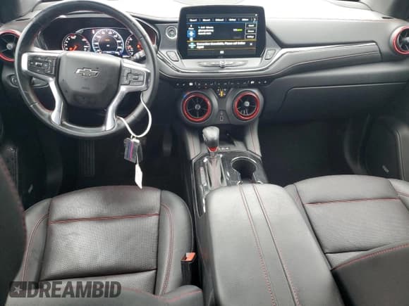 ✅ 2023 Chevrolet Blazer RS • VIN: 3GNKBKRS7PS137885 • Lot: 87204065. Wystawiony na Copart z przebiegiem 39 077 mil. Bezpłatny archiwum sprzedaży aukcyjnych z USA i szczegółowy raport historii pojazdu na DreamBid. Zdjęcie 8.