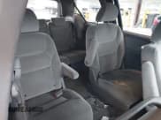 ✅ 2010 Honda Odyssey LX • VIN: 5FNRL3H24AB059836 • Lot: 43704388. Listed on IAAI with 140,336 mi. Free auction sales archive from the USA and detailed vehicle history report at DreamBid. Image 8.