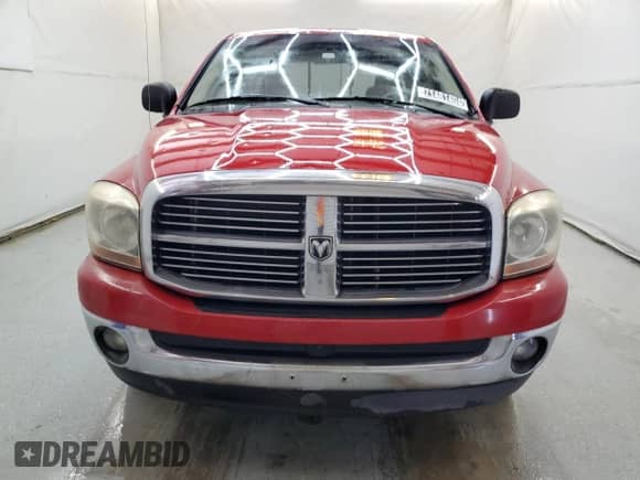 2006 Dodge 1500 SLT z VIN 1D7HA18N76S717519, wystawiony jako Copart lot #71481404 z przebiegiem 178 666 mil mil oraz Czysty tytuł • Clean title. Historia ofert i sprzedaży dostępna na DreamBid. Obrazek 5.