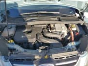 ✅ 2013 Ford C-Max SE • VIN: 1FADP5AU2DL514597 • Lot: 92712335. Wystawiony na Copart z przebiegiem 189 252 mil. Bezpłatny archiwum sprzedaży aukcyjnych z USA i szczegółowy raport historii pojazdu na DreamBid. Zdjęcie 11.