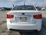 ✅ 2013 Kia Forte SX • VIN: KNAFW4A35D5737905 • Лот: 89739845. Опубликован ранее на Copart с пробегом 95 588 миль. Бесплатный доступ к архиву аукционных продаж из США и подробный отчёт об истории автомобиля на DreamBid. Изображение 6.