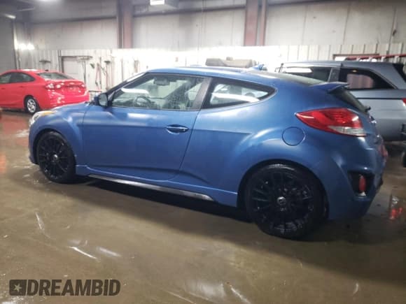 ✅ 2016 Hyundai Veloster Turbo • VIN: KMHTC6AE1GU260133 • Lot: 83443344. Wystawiony na Copart z przebiegiem 230 691 mil. Bezpłatny archiwum sprzedaży aukcyjnych z USA i szczegółowy raport historii pojazdu na DreamBid. Zdjęcie 2.
