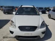 ✅ 2008 Kia Rondo LX • VIN: KNAFG526X87128508 • Лот: 77419384. Опубликован ранее на Copart с пробегом Не указан. Бесплатный доступ к архиву аукционных продаж из США и подробный отчёт об истории автомобиля на DreamBid. Изображение 5.