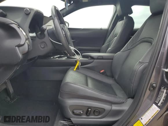 ✅ 2023 Lexus UX 250h Premium • VIN: JTHP6JBH2P2144152 • Lot: 70425375. Wystawiony na Copart z przebiegiem 30 276 mil. Bezpłatny archiwum sprzedaży aukcyjnych z USA i szczegółowy raport historii pojazdu na DreamBid. Zdjęcie 7.