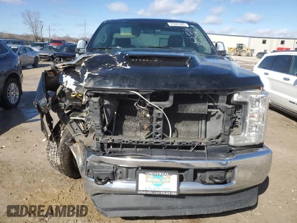 ✅ 2017 Ford F-250 XL • VIN: 1FTBF2A65HEF36818 • Lot: 47825385. Listed on Copart with Not provided. Free auction sales archive from the USA and detailed vehicle history report at DreamBid. Image 5.