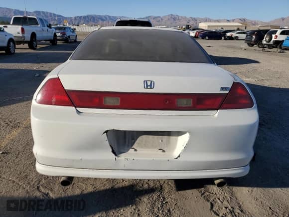 1999 Honda Accord EX с VIN 1HGCG2250XA013432, выставлен на аукционе Copart как лот 84782095 с пробегом 144 541 миль миль и Списание • Salvage title. История ставок и продаж доступна на DreamBid. Изображение 6.