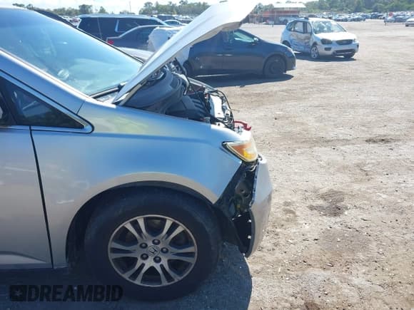 ✅ 2012 Honda Odyssey EX • VIN: 5FNRL5H46CB142085 • Lot: 43503836. Listed on IAAI with 222,090 mi. Free auction sales archive from the USA and detailed vehicle history report at DreamBid. Image 6.