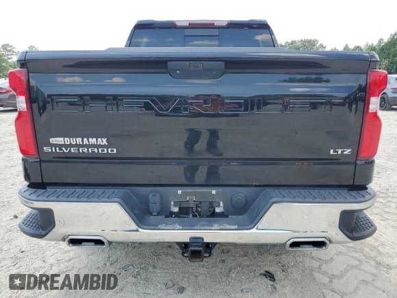 ✅ 2021 Chevrolet Silverado 1500 LTZ • VIN: 3GCUYGET5MG150323 • Lot: 62711705. Wystawiony na Copart z przebiegiem 47 306 mil. Bezpłatny archiwum sprzedaży aukcyjnych z USA i szczegółowy raport historii pojazdu na DreamBid. Zdjęcie 6.