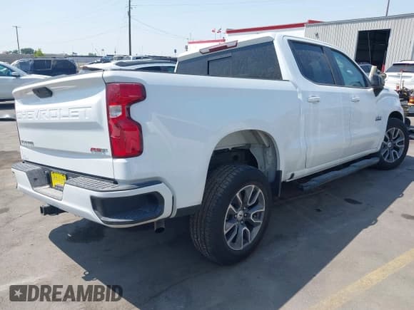 ✅ 2022 Chevrolet Silverado 1500 RST • VIN: 3GCPWDED3NG109605 • Лот: 40015980. Опубликован ранее на IAAI с пробегом 74 040 миль. Бесплатный доступ к архиву аукционных продаж из США и подробный отчёт об истории автомобиля на DreamBid. Изображение 4.
