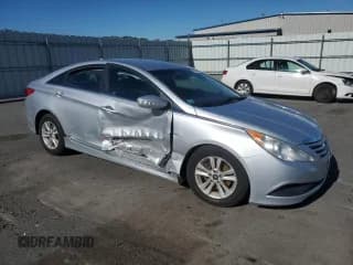 ✅ 2014 Hyundai Sonata GLS • VIN: 5NPEB4AC0EH865447 • Lot: 89449265. Listed on Copart with 86,769 mi. Free auction sales archive from the USA and detailed vehicle history report at DreamBid. Image 4.