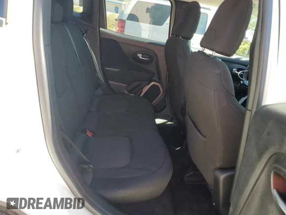 ✅ 2017 Jeep Renegade Latitude • VIN: ZACCJBBB0HPG57231 • Lot: 70478185. Wystawiony na Copart z przebiegiem 80 304 mil. Bezpłatny archiwum sprzedaży aukcyjnych z USA i szczegółowy raport historii pojazdu na DreamBid. Zdjęcie 10.