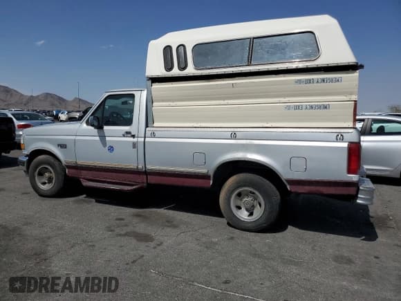 ✅ 1996 Ford F-150 • VIN: 1FTEF15Y1TLB20014 • Лот: 62200885. Опубликован ранее на Copart с пробегом Не указан. Бесплатный доступ к архиву аукционных продаж из США и подробный отчёт об истории автомобиля на DreamBid. Изображение 2.