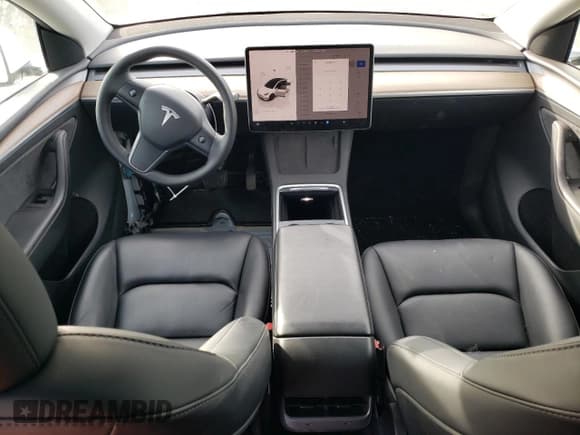 ✅ 2023 Tesla Model Y Long Range • VIN: 7SAYGDEE1PF827997 • Лот: 90992585. Опубликован ранее на Copart с пробегом 32 162 миль. Бесплатный доступ к архиву аукционных продаж из США и подробный отчёт об истории автомобиля на DreamBid. Изображение 8.
