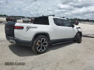 ✅ 2022 Rivian R1T Launch Edition • VIN: 7FCTGAAL6NN003660 • Lot: 67243854. Listed on Copart with Not provided. Free auction sales archive from the USA and detailed vehicle history report at DreamBid. Image 3.