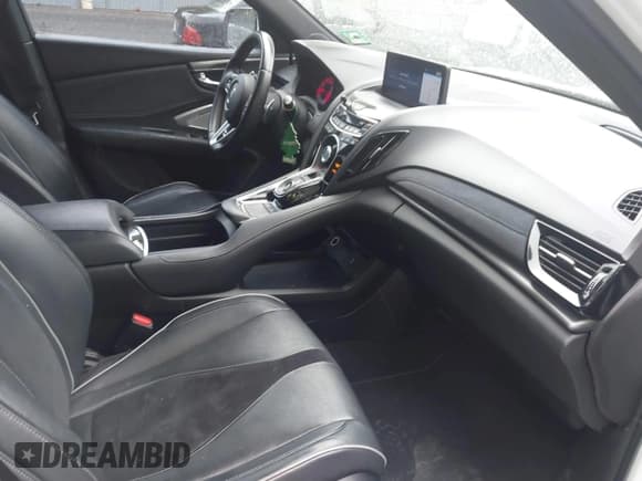 ✅ 2019 Acura RDX w/A-Spec Pkg • VIN: 5J8TC2H68KL001165 • Lot: 42311202. Wystawiony na IAAI z przebiegiem 74 909 mil. Bezpłatny archiwum sprzedaży aukcyjnych z USA i szczegółowy raport historii pojazdu na DreamBid. Zdjęcie 5.