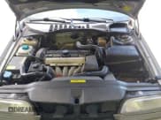 ✅ 1995 Volvo 850 • VIN: YV1LS5716S2220943 • Lot: 42968522. Wystawiony na IAAI z przebiegiem 139 101 mil. Bezpłatny archiwum sprzedaży aukcyjnych z USA i szczegółowy raport historii pojazdu na DreamBid. Zdjęcie 10.